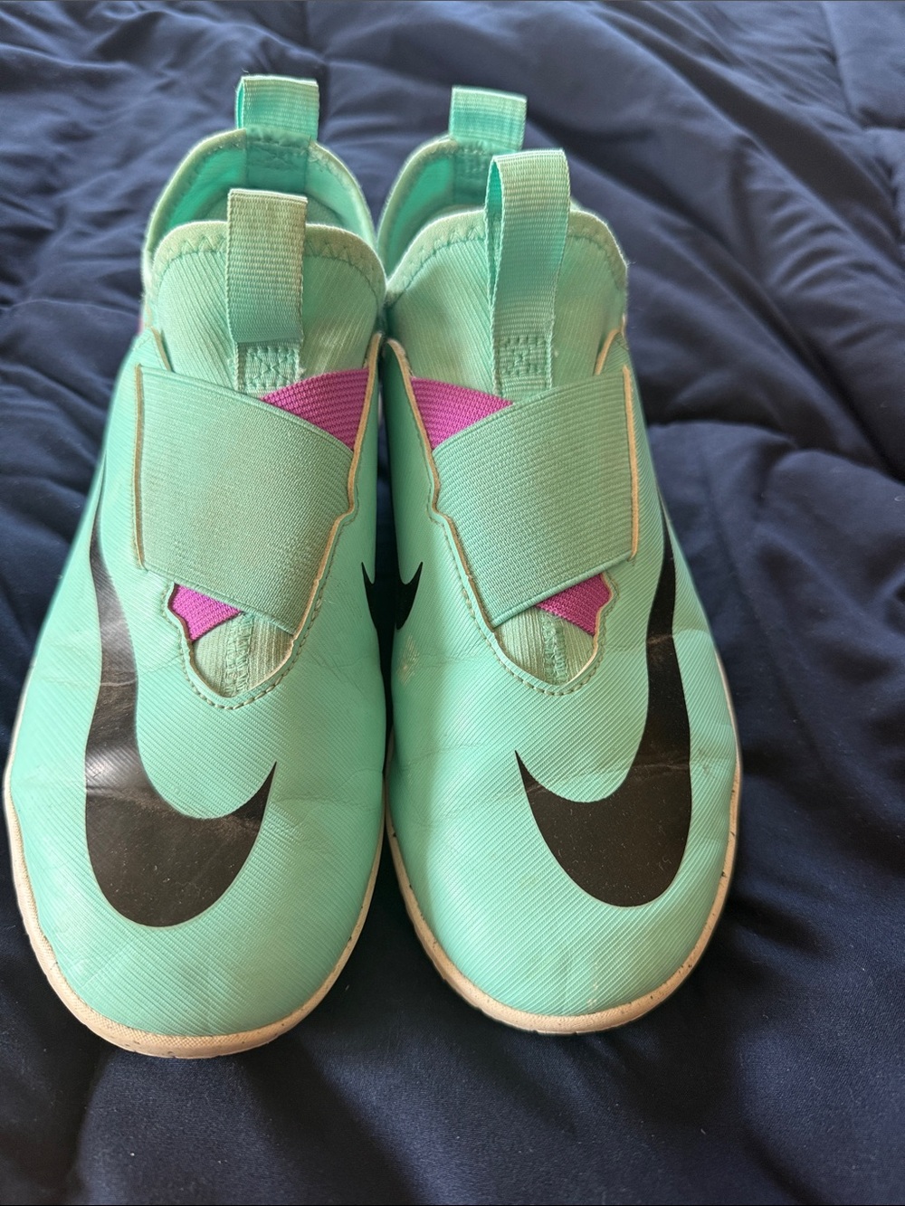 Boys Nike air zoom